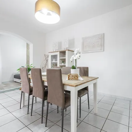 Apartmán Noemi *
