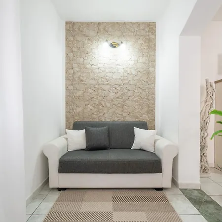 Noemi Апартаменты Пула