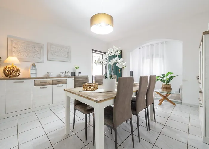 Noemi Апартаменты